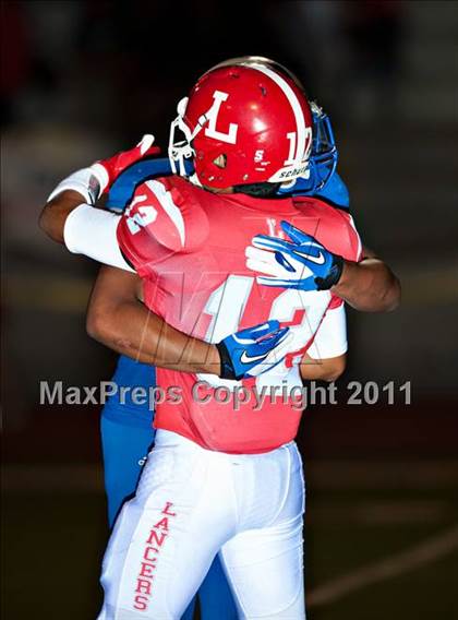 Thumbnail 3 in Bingham vs. Orange Lutheran (Mission Viejo Football Classic) photogallery.