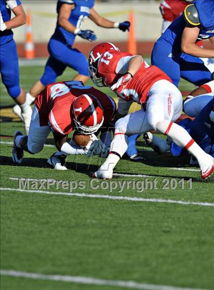 Thumbnail 2 in Bingham vs. Orange Lutheran (Mission Viejo Football Classic) photogallery.