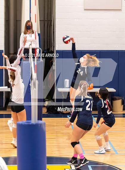 Thumbnail 1 in Wellesley @ Needham photogallery.