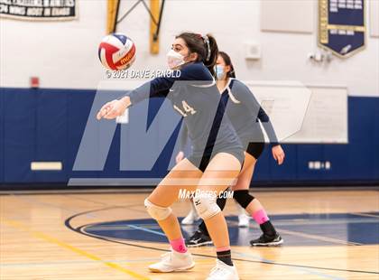 Thumbnail 2 in Wellesley @ Needham photogallery.