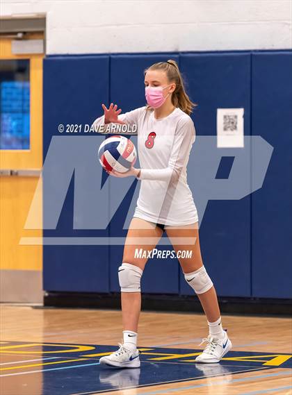 Thumbnail 3 in Wellesley @ Needham photogallery.