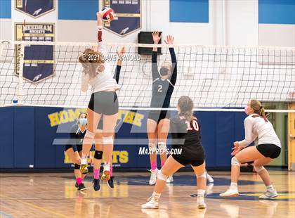 Thumbnail 2 in Wellesley @ Needham photogallery.