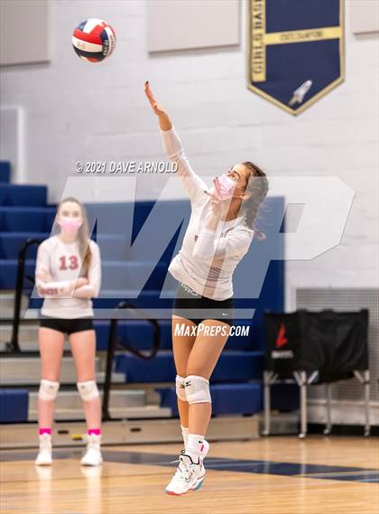 Thumbnail 1 in Wellesley @ Needham photogallery.