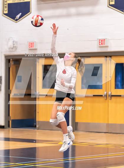 Thumbnail 2 in Wellesley @ Needham photogallery.