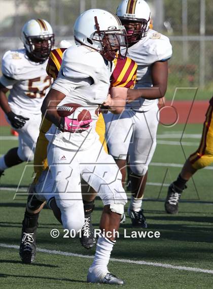 Thumbnail 3 in Bellflower @ Esperanza photogallery.