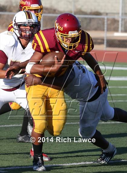 Thumbnail 3 in Bellflower @ Esperanza photogallery.