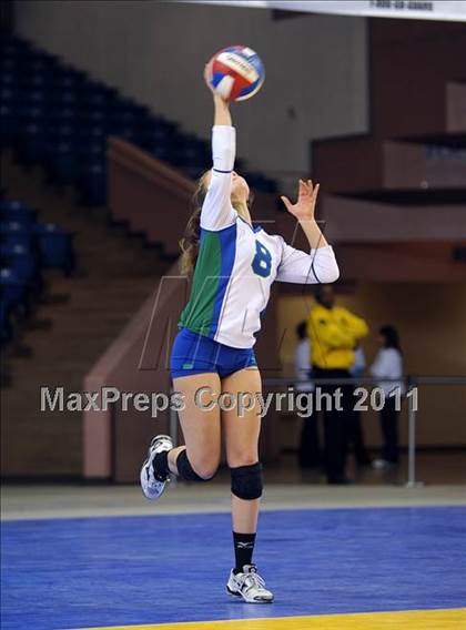 Thumbnail 2 in Tri-City Christian vs. Branson (CIF State D5 Final) photogallery.
