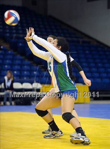 Thumbnail 3 in Tri-City Christian vs. Branson (CIF State D5 Final) photogallery.
