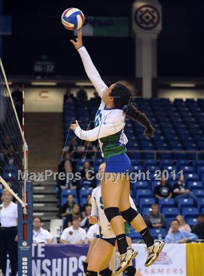 Thumbnail 1 in Tri-City Christian vs. Branson (CIF State D5 Final) photogallery.