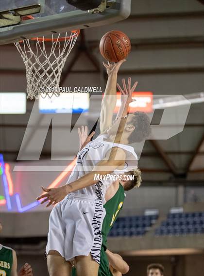 Thumbnail 2 in Kentridge vs. Battle Ground (WIAA 4A First Round) photogallery.