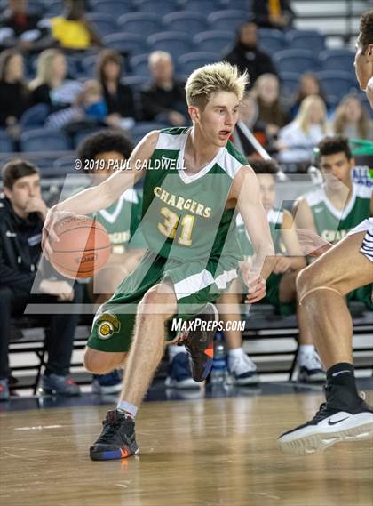 Thumbnail 1 in Kentridge vs. Battle Ground (WIAA 4A First Round) photogallery.