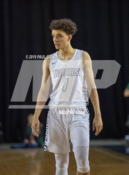 Thumbnail 1 in Kentridge vs. Battle Ground (WIAA 4A First Round) photogallery.