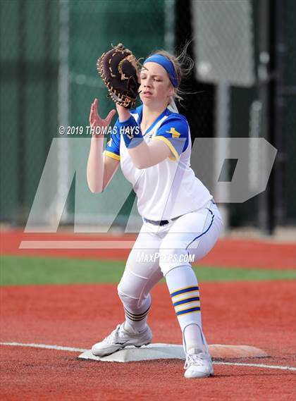 Thumbnail 2 in Glen Rose vs Brock (Brock Tournament) photogallery.