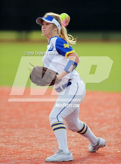 Thumbnail 3 in Glen Rose vs Brock (Brock Tournament) photogallery.