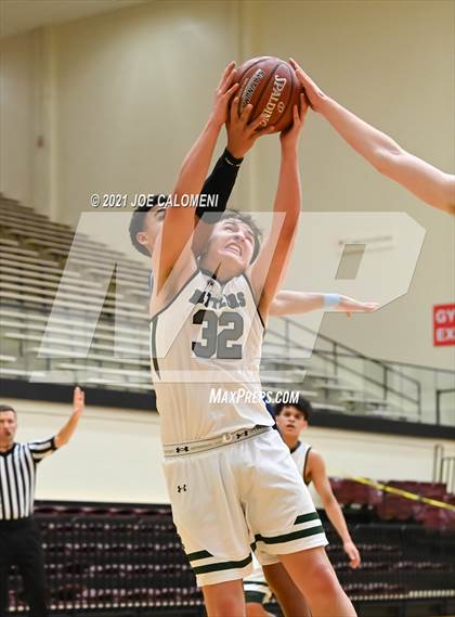 Thumbnail 1 in Reagan [Ronald] vs Johnson photogallery.
