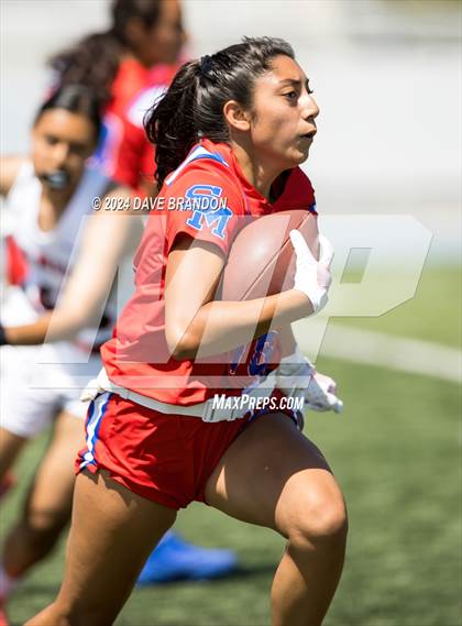 Thumbnail 1 in Rio Mesa @ San Marcos photogallery.