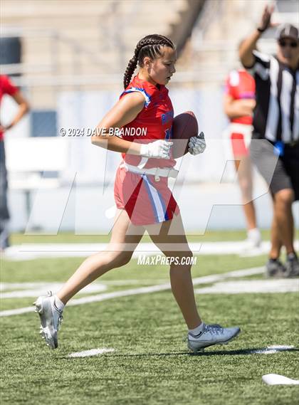 Thumbnail 1 in Rio Mesa @ San Marcos photogallery.