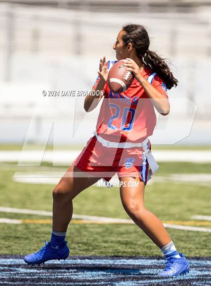 Thumbnail 1 in Rio Mesa @ San Marcos photogallery.