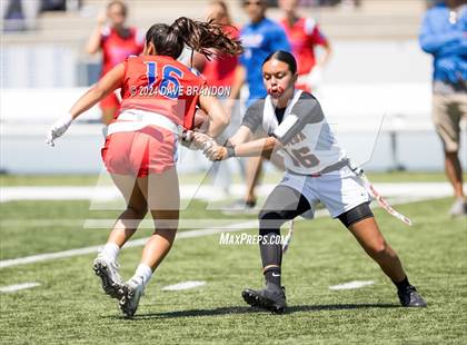 Thumbnail 1 in Rio Mesa @ San Marcos photogallery.