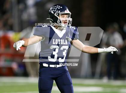 Thumbnail 2 in Cathedral vs Loyola photogallery.