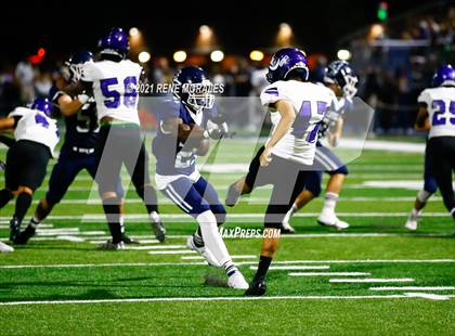 Thumbnail 2 in Cathedral vs Loyola photogallery.