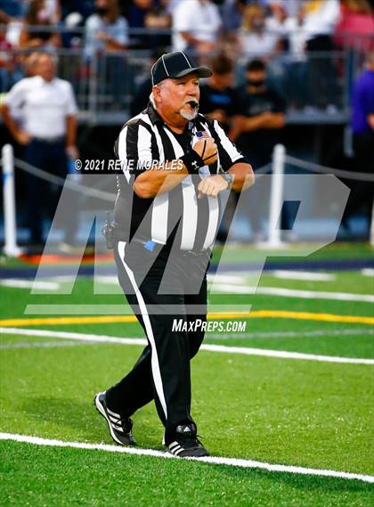 Thumbnail 1 in Cathedral vs Loyola photogallery.