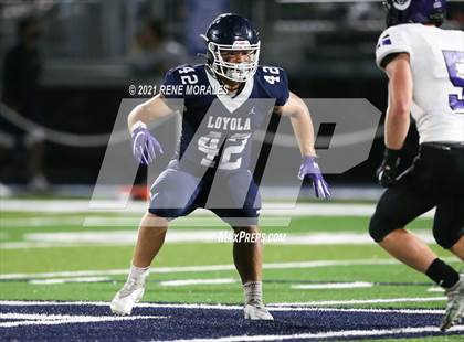 Thumbnail 2 in Cathedral vs Loyola photogallery.