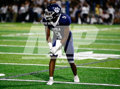 Thumbnail 1 in Cathedral vs Loyola photogallery.