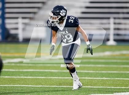 Thumbnail 2 in Cathedral vs Loyola photogallery.
