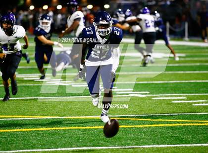 Thumbnail 1 in Cathedral vs Loyola photogallery.
