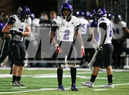 Thumbnail 3 in Cathedral vs Loyola photogallery.