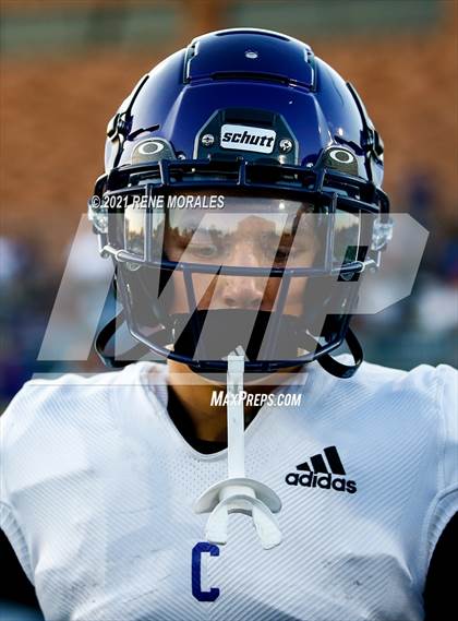 Thumbnail 2 in Cathedral vs Loyola photogallery.