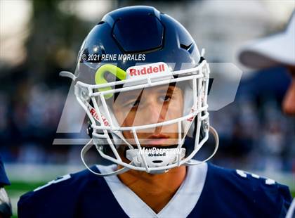 Thumbnail 2 in Cathedral vs Loyola photogallery.