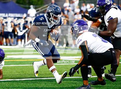 Thumbnail 3 in Cathedral vs Loyola photogallery.