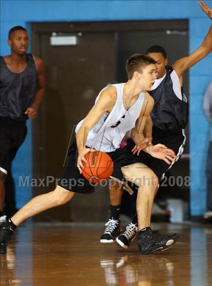 Thumbnail 1 in Lancaster vs Bishop McGuinness (Texas-Oklahoma Shootout) photogallery.
