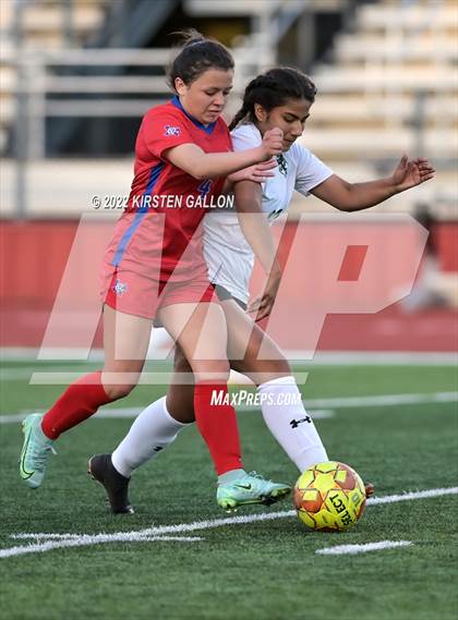Thumbnail 1 in Carter-Riverside vs. Kennedale (UIL 4A Bi-District Playoff) photogallery.