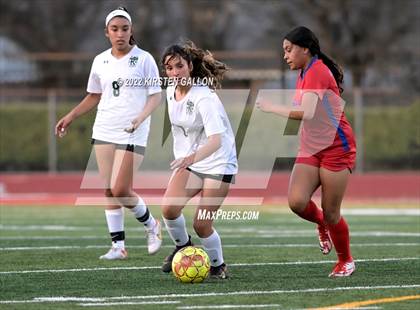 Thumbnail 1 in Carter-Riverside vs. Kennedale (UIL 4A Bi-District Playoff) photogallery.