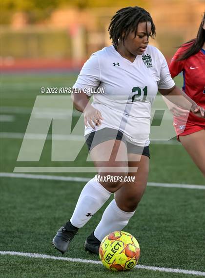 Thumbnail 3 in Carter-Riverside vs. Kennedale (UIL 4A Bi-District Playoff) photogallery.