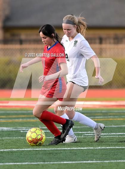 Thumbnail 2 in Carter-Riverside vs. Kennedale (UIL 4A Bi-District Playoff) photogallery.