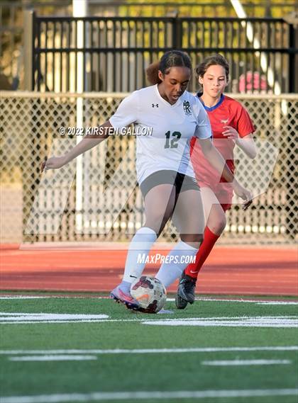 Thumbnail 3 in Carter-Riverside vs. Kennedale (UIL 4A Bi-District Playoff) photogallery.