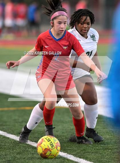 Thumbnail 3 in Carter-Riverside vs. Kennedale (UIL 4A Bi-District Playoff) photogallery.