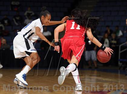 Thumbnail 3 in Windward vs. Mater Dei (CIF SoCal Open Division Regional Final) photogallery.