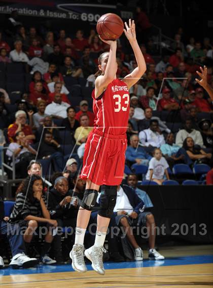 Thumbnail 2 in Windward vs. Mater Dei (CIF SoCal Open Division Regional Final) photogallery.