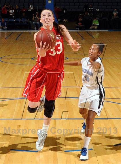 Thumbnail 3 in Windward vs. Mater Dei (CIF SoCal Open Division Regional Final) photogallery.