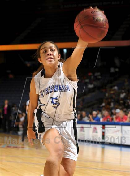 Thumbnail 2 in Windward vs. Mater Dei (CIF SoCal Open Division Regional Final) photogallery.