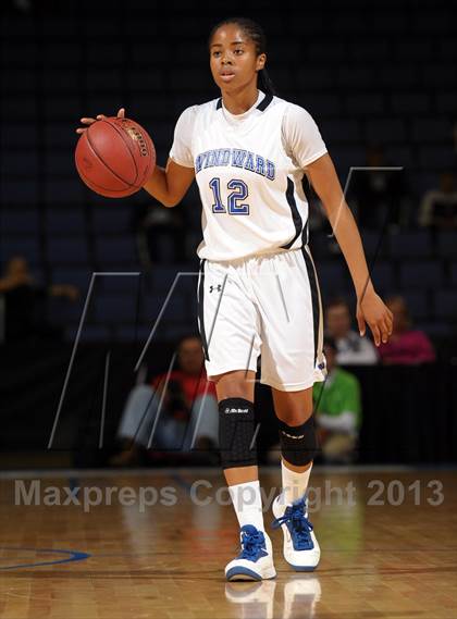 Thumbnail 1 in Windward vs. Mater Dei (CIF SoCal Open Division Regional Final) photogallery.