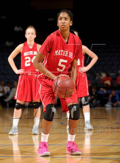 Thumbnail 3 in Windward vs. Mater Dei (CIF SoCal Open Division Regional Final) photogallery.