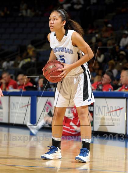 Thumbnail 2 in Windward vs. Mater Dei (CIF SoCal Open Division Regional Final) photogallery.