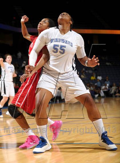 Thumbnail 3 in Windward vs. Mater Dei (CIF SoCal Open Division Regional Final) photogallery.