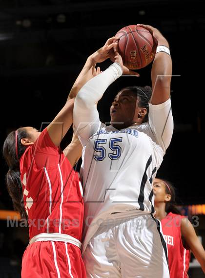 Thumbnail 2 in Windward vs. Mater Dei (CIF SoCal Open Division Regional Final) photogallery.